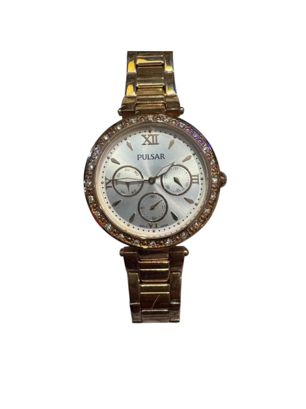 Gold Pulsar women's watch with diamond details #glamour Needs battery